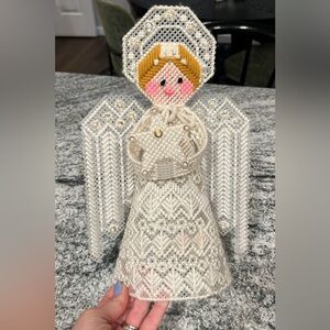 Needle Point Plastic White Angel Figurine Tree Topper